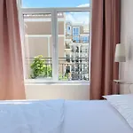 Apartello Modern In Downpark *